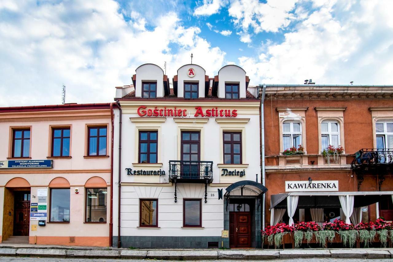 Bed and Breakfast Gosciniec Asticus Ярослав Екстер'єр фото